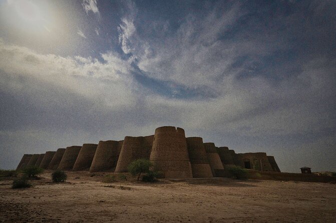3-Days Guided Tour Of Multan, Bahawalpur, Uch Sharif & Derawar Fort (Cholistan) - Who should book this Multan–Uch Sharif–Bahawalpur–Cholistan tour