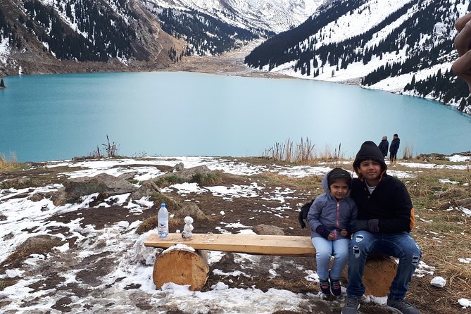 ALmaty mountains hiking tour - Stop 2: Kok-Zhaylyau plateau hike for nomad-meadow vibes
