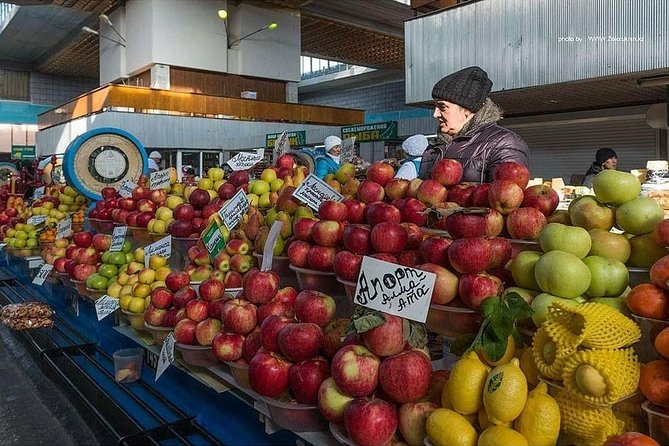 Almaty Original City Tour - Zeleny Bazar: Where Market Life Explains Local Taste