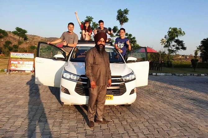 Amritsar 1 Day Sightseeing with Wagah Border - Golden Temple: walking the spiritual center without the scramble