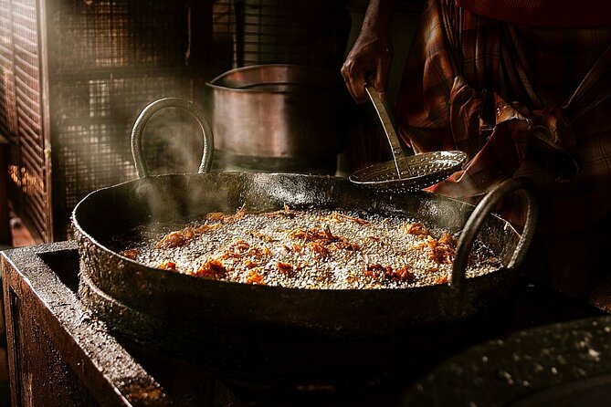 Amritsar Food Walk With Hidden Gems - Hall Bazaar: market energy with food stops that make sense