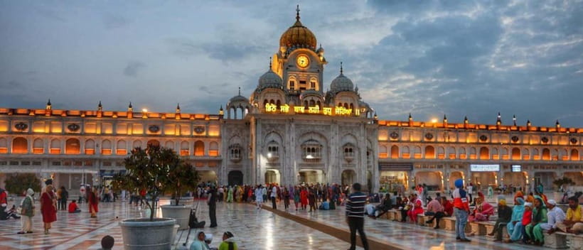 Amritsar: Golden Temple and Jallianwala Bagh Guided Tour - Golden Temple peace plus Jallianwala Bagh weight: why the pairing matters
