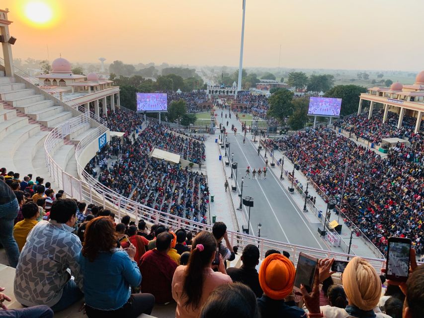 Amritsar : Golden Temple and Jallianwala Bagh Private Tour - A smooth private day: how the 8 hours are paced