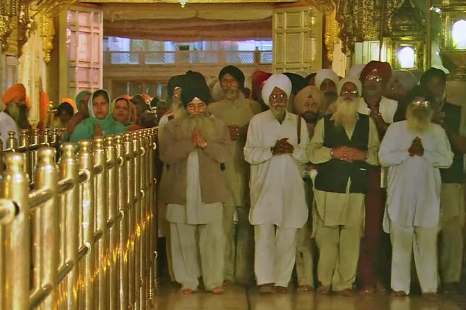 Amritsar Golden Temple Tour (Day/Night) - Start at Partition Museum for real context in Amritsar