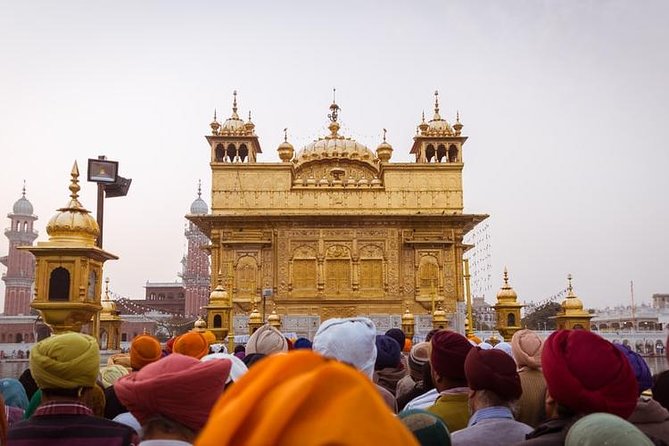 Amritsar Golden Temple Tour (Day/Night) - Night view option: what changes after sunset