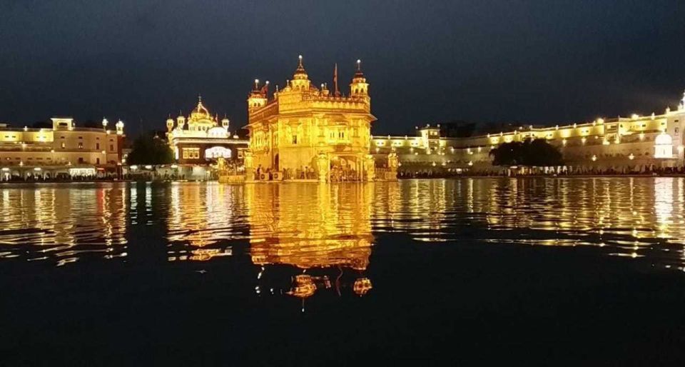 Amritsar: Small Group Sightseeing Tour with Wagah Border - Amritsar break time and city sightseeing stops