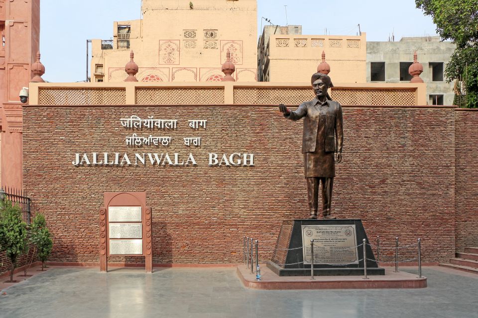 Amritsar: Small Group Sightseeing Tour with Wagah Border - Price and logistics: what you’re really paying for