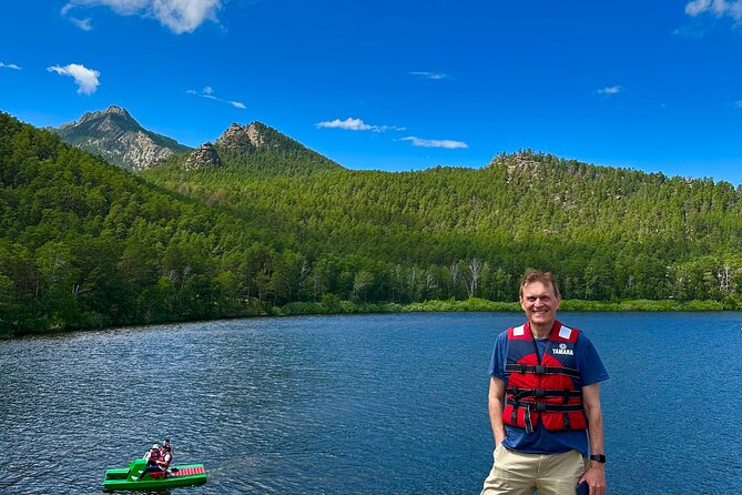 Astana: Burabay Oasis Private Tour+ Lunch+ Pickup+ Bonus Activity - Stop 3: Zhumbaktas Rock—Boat on the Lake or Horse in the Trees