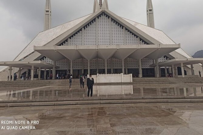Best of Islamabad: One-Day Sightseeing Tour - Daman-e-Koh viewpoint: where lunch and views meet