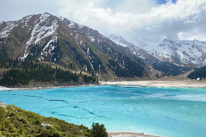 Big Almaty Lake - azure eye of Alatau (+ Ayu gorge) half-day tour - The drive from Almaty: comfort matters on mountain roads