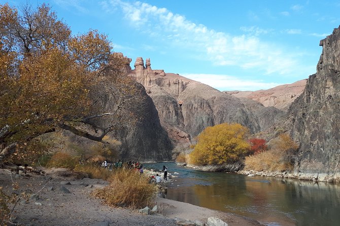 Charyn canyon - The river pause: where the day slows down