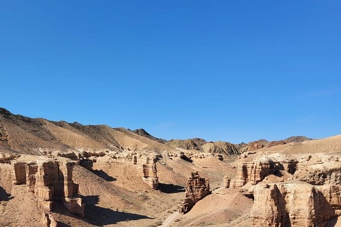 Charyn Kolsay Kaindy Private Tour - Stop 1: Walking Charyn Canyon and the new visitor center break