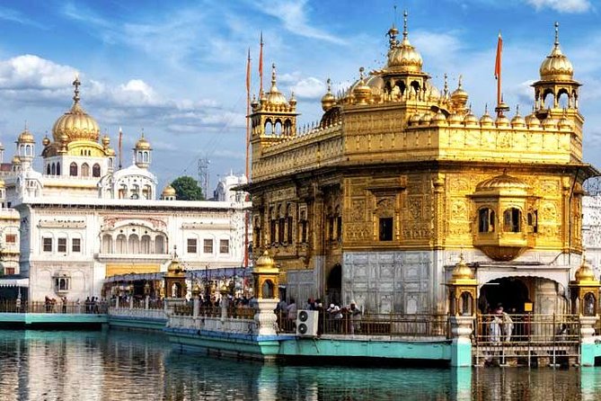 Create Your Own: Customisable tour of Amritsar with transfers - Golden Temple (Harmandir Sahib): Where Your Timing Makes All the Difference