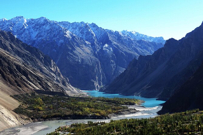 Hunza Valley Sightseeing Tour - Attabad Lake boating and the Hunza ice-and-rock variety on Day 6