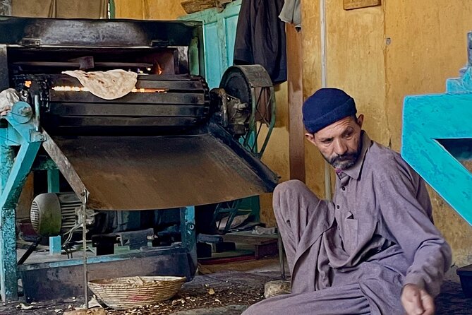 Islamabad Offbeat, Private City Tour Islamabad - Getting comfortable: the 7:00 am start, private pace, and AC transport