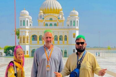 Kartarpur Corridor and Gurdwara Sahib Yatra Guided Tour - Getting started in Lahore: the meeting point and what it means