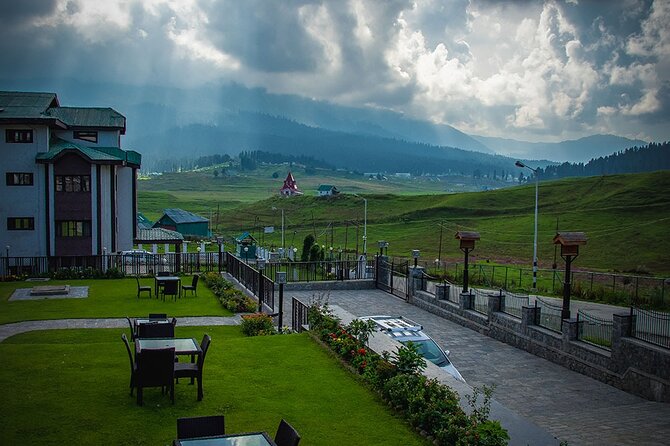 Same Day Gulmarg Trip with Lunch - Key Things That Make This Trip Work
