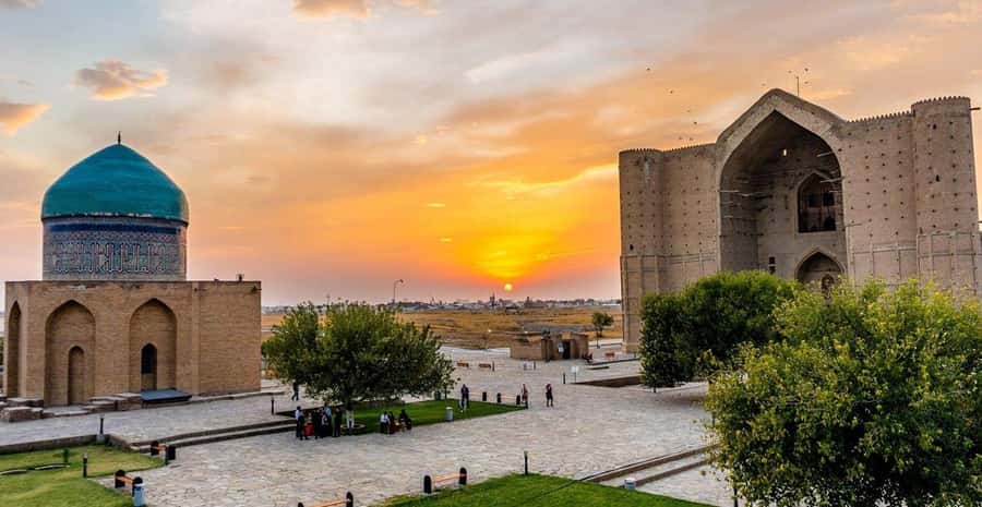 Turkestan Gloriously Isolated - Day Tour from Tashkent - Entering Turkestan’s Old Complex: Where Architecture Tells the Story